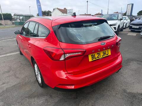 Ford Focus 1.0T EcoBoost MHEV Titanium Edition Estate 5dr Petrol Manual Euro 6 (s/s) (155 ps) - U80682