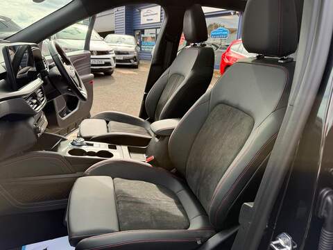 Ford Kuga 2.5h Duratec ST-Line X CVT Euro 6 (s/s) 5dr - U80695