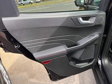 Ford Kuga 2.5h Duratec ST-Line X CVT Euro 6 (s/s) 5dr - U80695