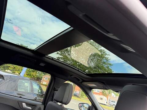 Ford Kuga 2.5h Duratec ST-Line X CVT Euro 6 (s/s) 5dr - U80695