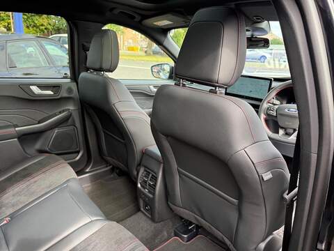 Ford Kuga 2.5h Duratec ST-Line X CVT Euro 6 (s/s) 5dr - U80695