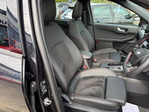 Ford Kuga 2.5h Duratec ST-Line X CVT Euro 6 (s/s) 5dr - U80695