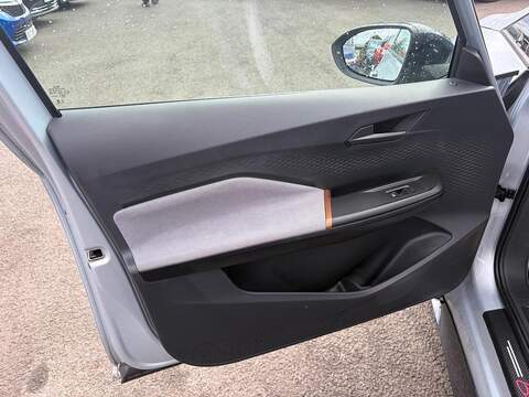 CUPRA Born e-Boost 77kWh V3 Auto 5dr (5 Seat) - U80696