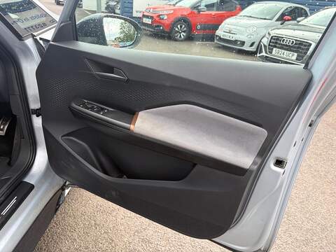 CUPRA Born e-Boost 77kWh V3 Auto 5dr (5 Seat) - U80696