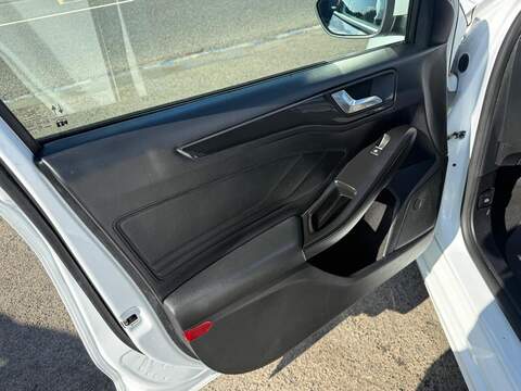 Ford Focus 1.5 EcoBlue ST-Line X Euro 6 (s/s) 5dr - U80697