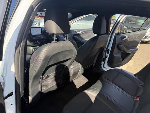 Ford Focus 1.5 EcoBlue ST-Line X Euro 6 (s/s) 5dr - U80697