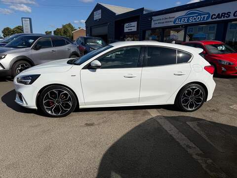 Ford Focus 1.5 EcoBlue ST-Line X Euro 6 (s/s) 5dr - U80697
