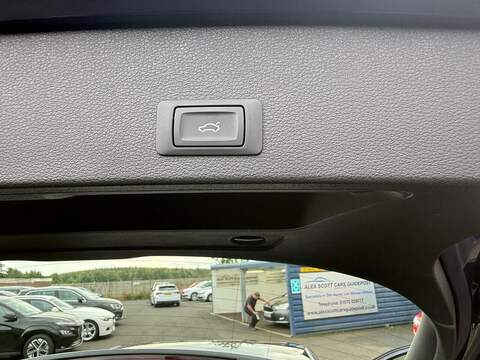 Audi Q2 1.5 TFSI CoD 35 Sport Euro 6 (s/s) 5dr - U80702