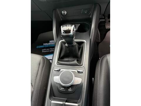Audi Q2 1.5 TFSI CoD 35 Sport Euro 6 (s/s) 5dr - U80702