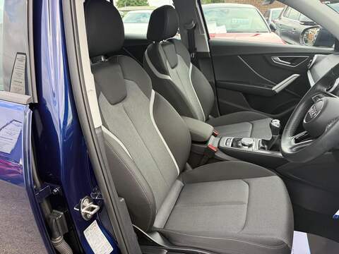 Audi Q2 1.5 TFSI CoD 35 Sport Euro 6 (s/s) 5dr - U80702