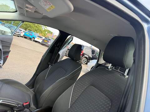 Ford Fiesta 1.0T EcoBoost GPF Zetec Hatchback 5dr Petrol Auto Euro 6 (s/s) (100 ps) - U80705