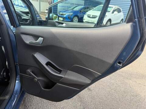 Ford Fiesta 1.0T EcoBoost GPF Zetec Hatchback 5dr Petrol Auto Euro 6 (s/s) (100 ps) - U80705