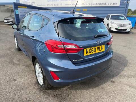 Ford Fiesta 1.0T EcoBoost GPF Zetec Hatchback 5dr Petrol Auto Euro 6 (s/s) (100 ps) - U80705