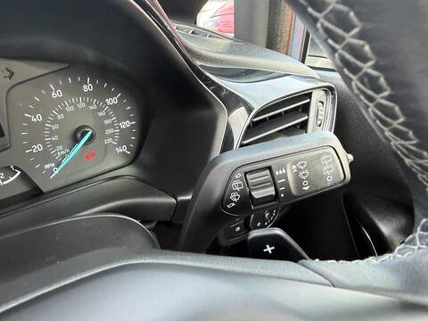 Ford Fiesta 1.0T EcoBoost GPF Zetec Hatchback 5dr Petrol Auto Euro 6 (s/s) (100 ps) - U80705