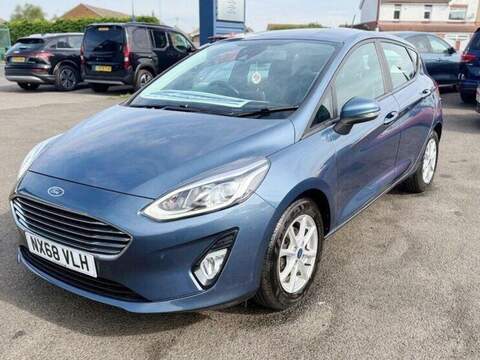 Ford Fiesta 1.2 DIG-T Acenta Hatchback 5dr Petrol Manual Euro 5 (s/s) Euro 5 (115 ps)