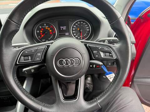 Audi Q2 1.6 TDI 30 Sport SUV 5dr Diesel Manual Euro 6 (s/s) (116 ps) - U80711