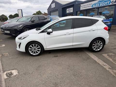 Ford Fiesta 1.0T EcoBoost Titanium Hatchback 5dr Petrol Manual Euro 6 (s/s) (100 ps) - U80721