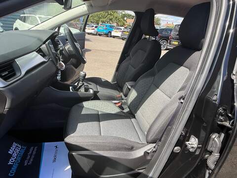 Renault Captur 1.0 TCe evolution Euro 6 (s/s) 5dr - U80724