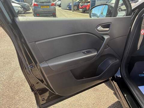 Renault Captur 1.0 TCe evolution Euro 6 (s/s) 5dr - U80724