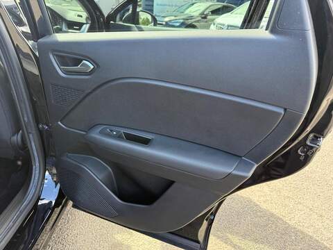 Renault Captur 1.0 TCe evolution Euro 6 (s/s) 5dr - U80724