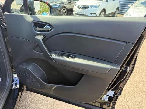 Renault Captur 1.0 TCe evolution Euro 6 (s/s) 5dr - U80724