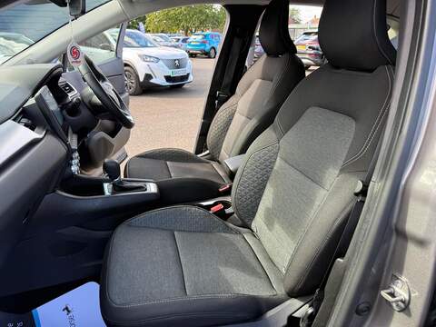 Renault Captur 1.6 E-TECH evolution Auto Euro 6 (s/s) 5dr - U80726