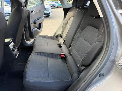 Renault Captur 1.6 E-TECH evolution Auto Euro 6 (s/s) 5dr - U80726