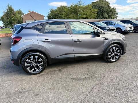 Renault Captur 1.6 E-TECH evolution Auto Euro 6 (s/s) 5dr - U80726