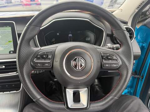 MG MG HS 1.5 T-GDI SE DCT Euro 6 (s/s) 5dr - U80729