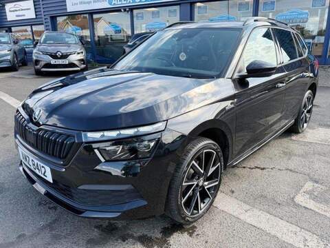 Skoda Kamiq Captur evolution SUV 0 Manual Petrol
