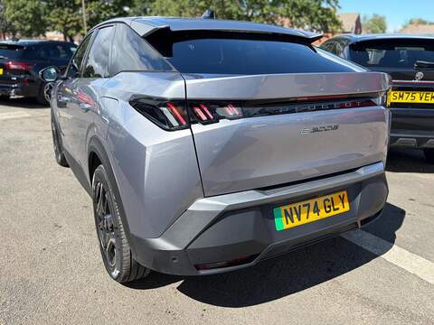 Peugeot E-3008 73kWh Allure Auto 5dr - U80731