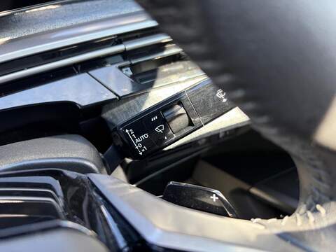 Peugeot E-3008 73kWh Allure Auto 5dr - U80731