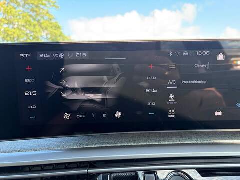 Peugeot E-3008 73kWh Allure Auto 5dr - U80731