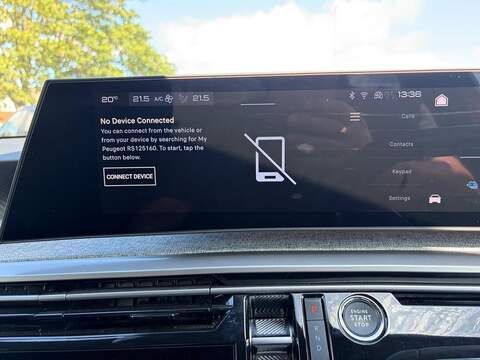 Peugeot E-3008 73kWh Allure Auto 5dr - U80731
