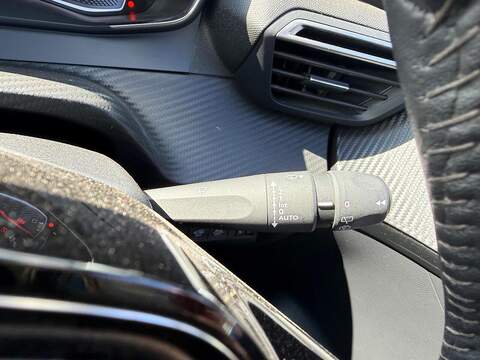 Peugeot 208 1.2 PureTech Active Premium + Euro 6 (s/s) 5dr - U80733