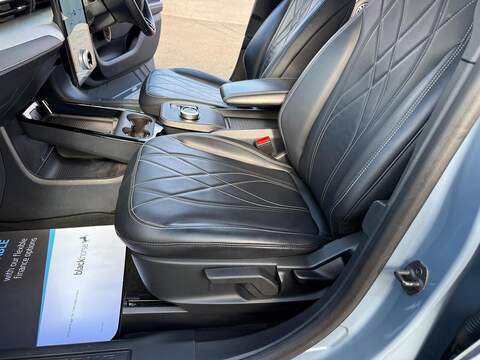 Ford Mustang Mach-E Standard Range 70kWh 5dr - U80734