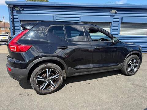 Volvo XC40 1.5 T3 R-Design Auto Euro 6 (s/s) 5dr - U80736