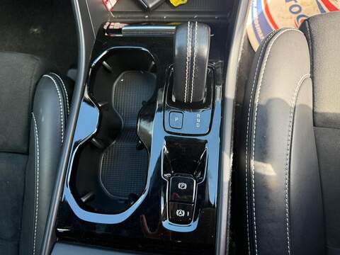 Volvo XC40 1.5 T3 R-Design Auto Euro 6 (s/s) 5dr - U80736