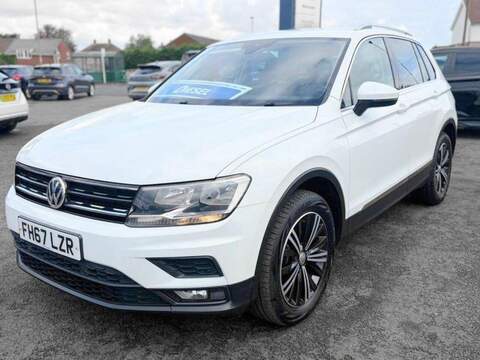 Volkswagen Tiguan 2.0 TDI BlueMotion Tech Match Edition SUV 5dr Diesel Manual 4WD Euro 6 (s/s) (150 ps)