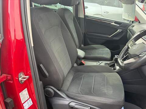 Volkswagen Tiguan 1.5 TSI Elegance SUV 5dr Petrol DSG Euro 6 (s/s) (150 ps) - U80810