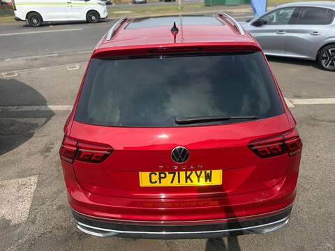 Volkswagen Tiguan 1.5 TSI Elegance SUV 5dr Petrol DSG Euro 6 (s/s) (150 ps) - U80810