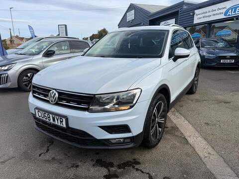 Volkswagen Tiguan 2.0 TDI SE SUV 5dr Diesel DSG Euro 6 (s/s) (150 ps SUV 2.0 Automatic Diesel - U80847