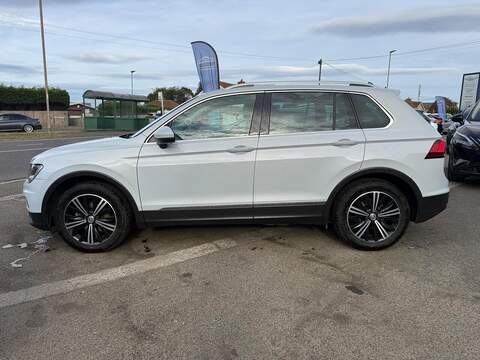 Volkswagen Tiguan 2.0 TDI SE SUV 5dr Diesel DSG Euro 6 (s/s) (150 ps SUV 2.0 Automatic Diesel - U80847