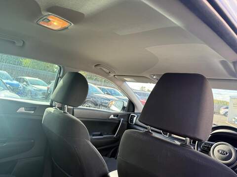 Kia Sportage GDi 2 SUV 1.6 Manual Petrol - U80858