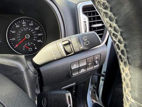 Kia Sportage GDi 2 SUV 1.6 Manual Petrol - U80858