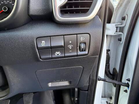 Kia Sportage GDi 2 SUV 1.6 Manual Petrol - U80858