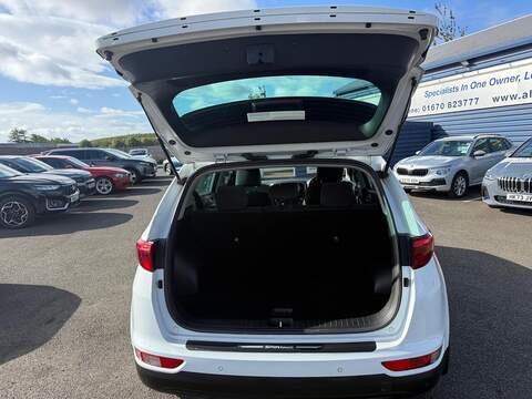 Kia Sportage GDi 2 SUV 1.6 Manual Petrol - U80858