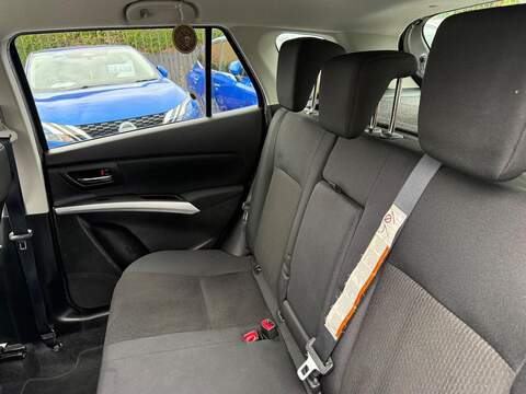 Suzuki SX4 S-Cross 1.0 Boosterjet SZ-T SUV 5dr Petrol Manual Euro 6 (111 ps) - U80871