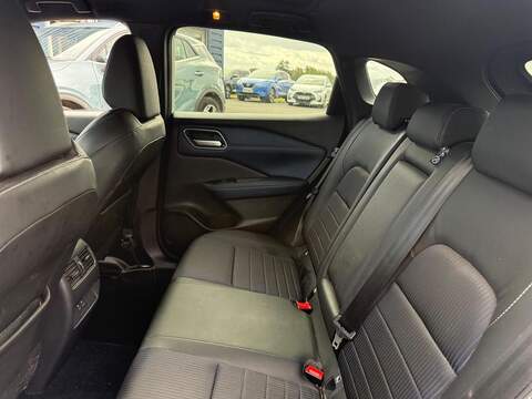 Nissan Qashqai 1.3 DIG-T MHEV Tekna Euro 6 (s/s) 5dr - U80880