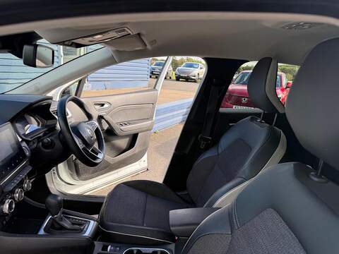 Renault Captur 1.6 E-TECH techno Auto Euro 6 (s/s) 5dr - U80897